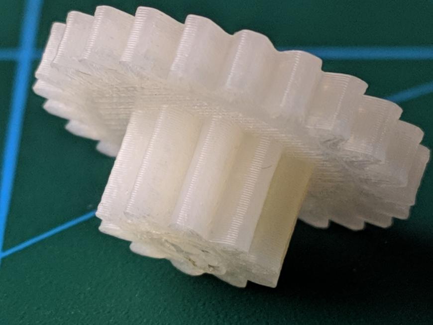 Шестеренка выполненная из Nylon пластика 1,75 SolidFilament прозрачного 1 кг